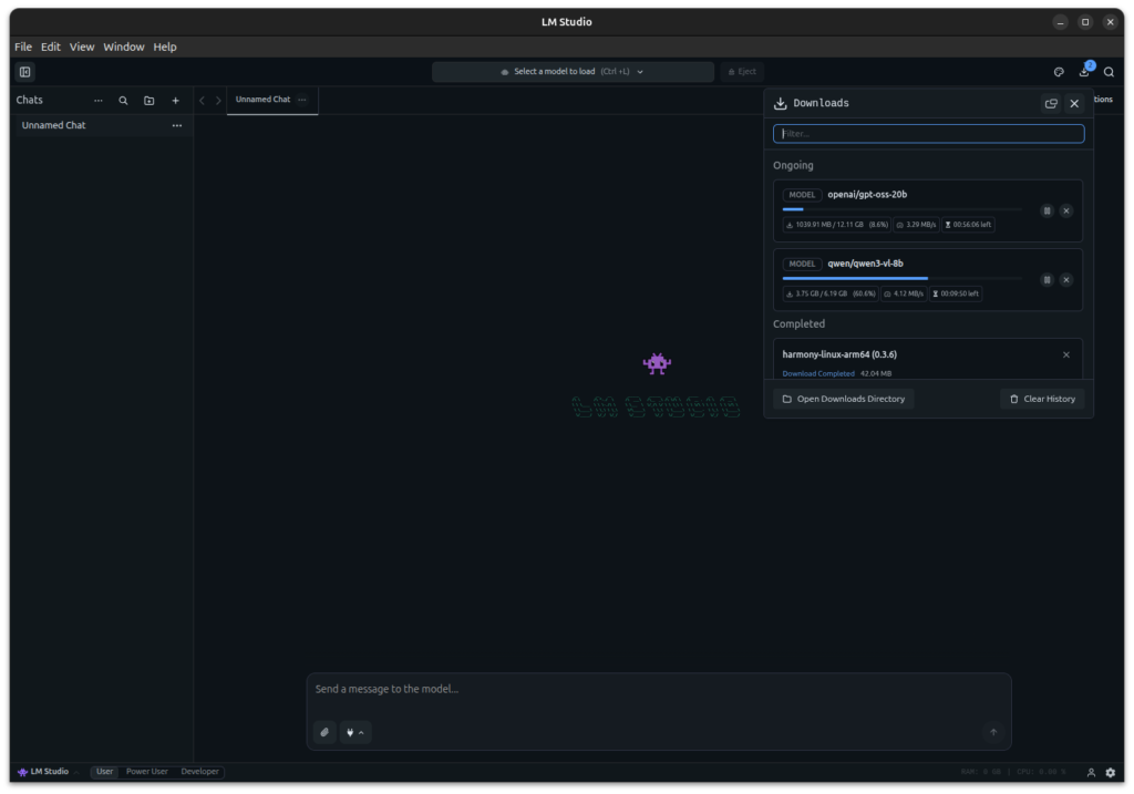 GIGABYTE AI TOP ATOM - LM-Studio - active download
